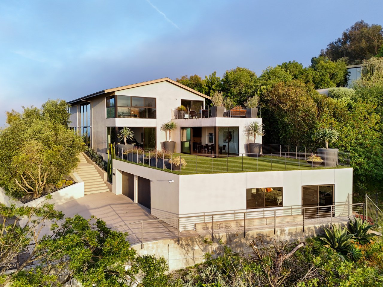 3337 Beverly Ranch Road