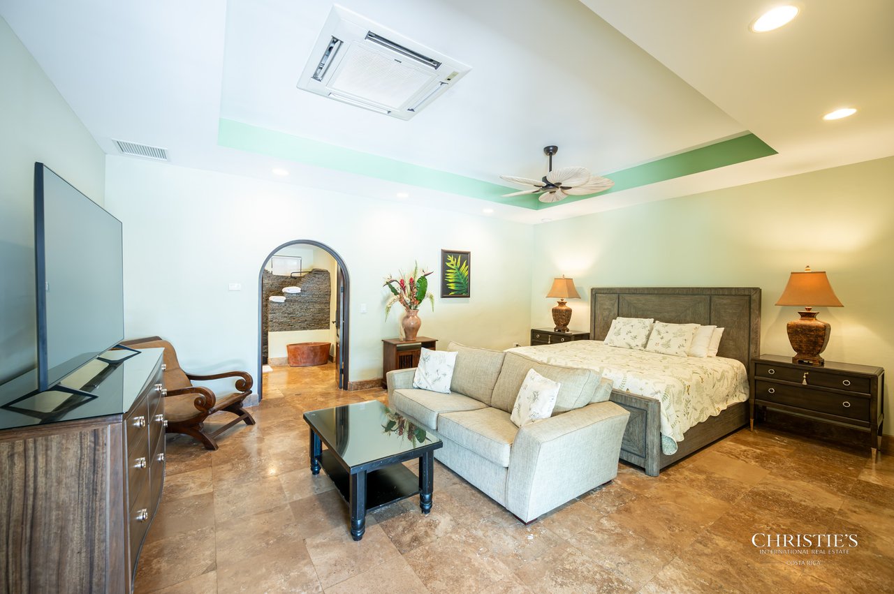 Casa Playa Bonita | Beachfront Luxury Estate in Playa Flamingo