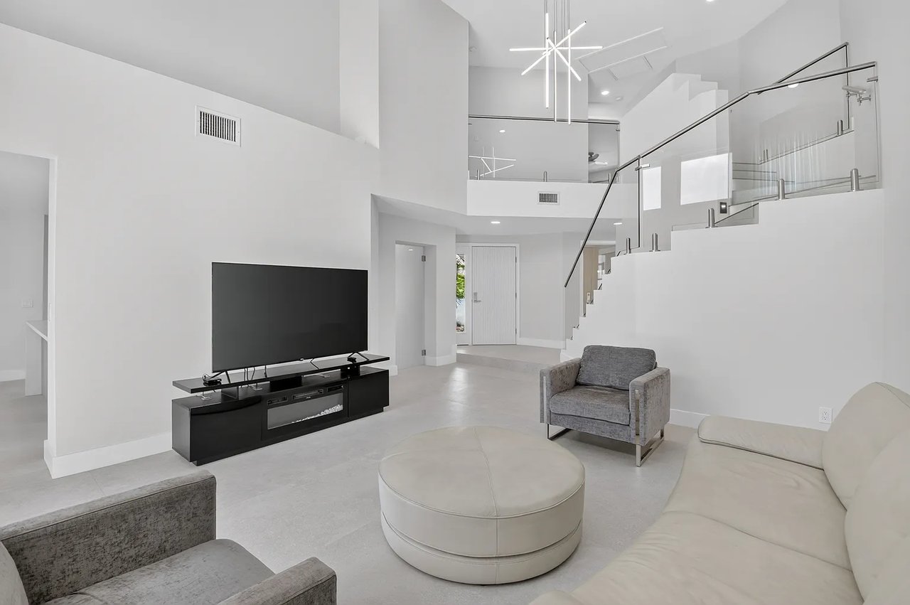 2103 NW 53rd Street