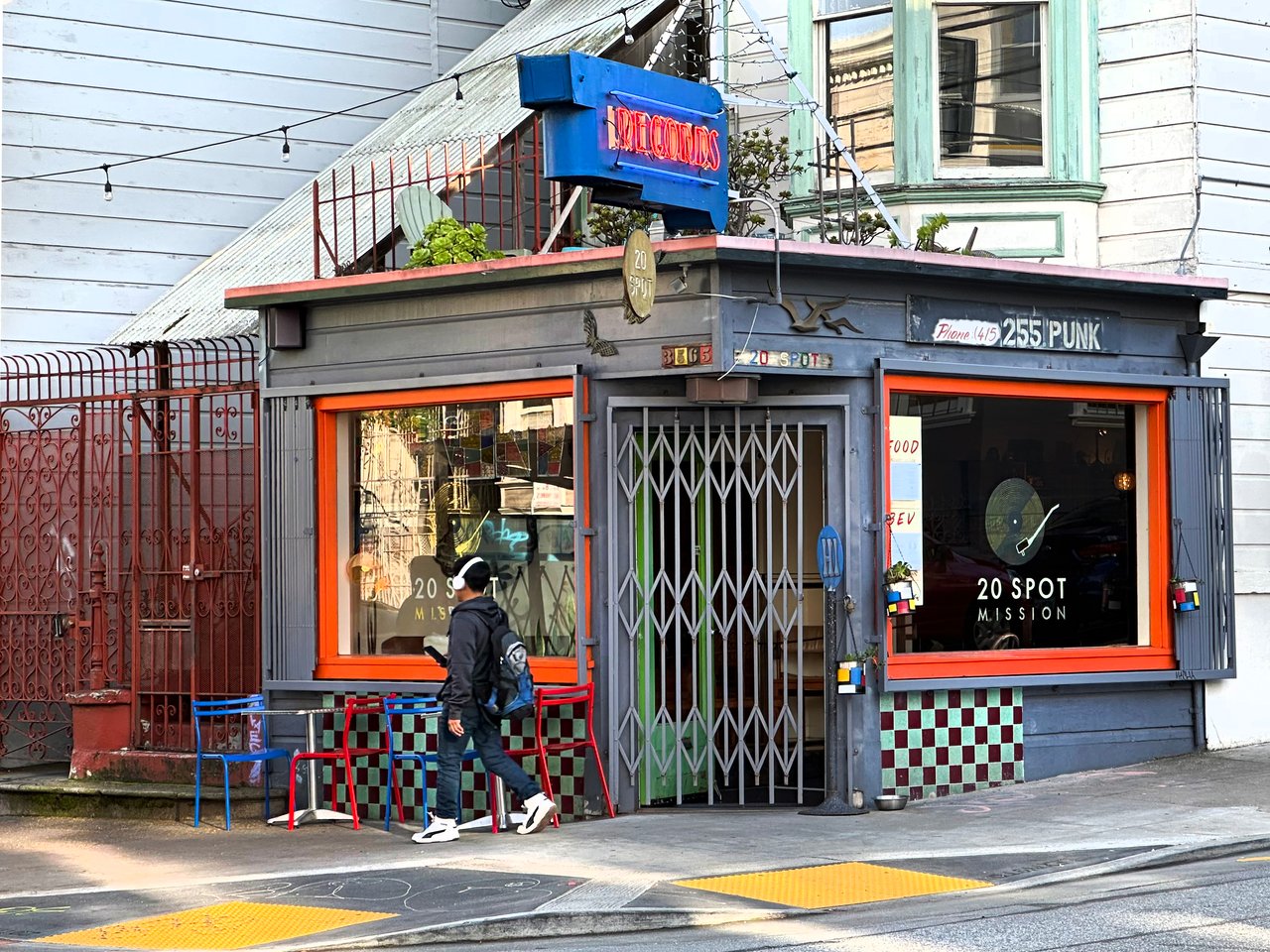 District 9 – Central East