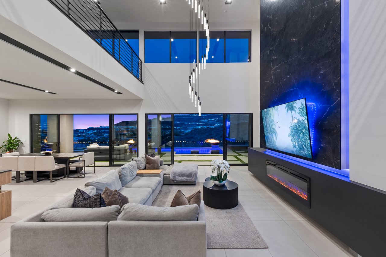 1463 Solitude Ridge Dr