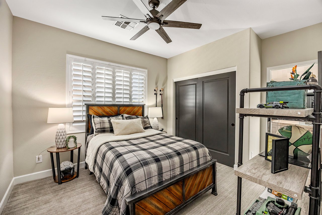 3980 E NAVIGATOR Lane