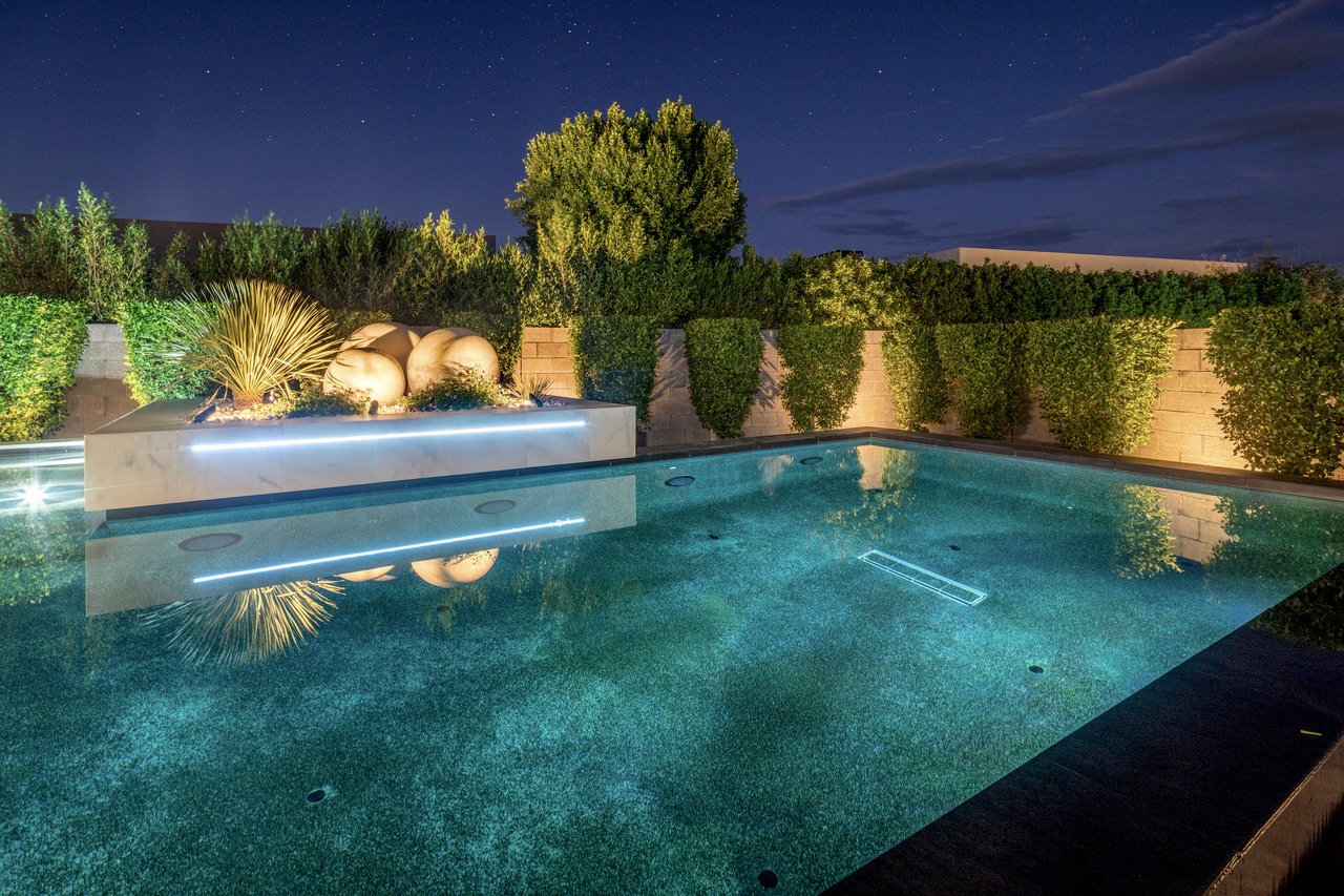 6914 E Cactus Wren Road