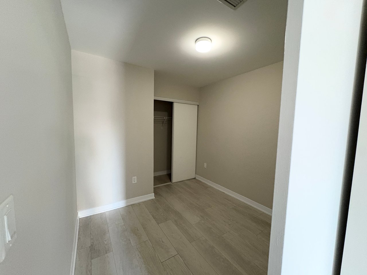 3401 Ridgeway Drive Unit: 307