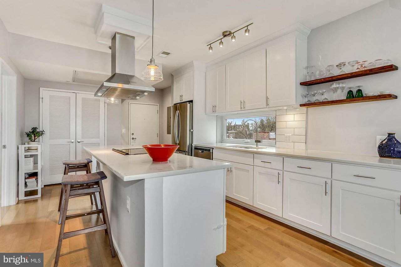 129 Varnum St NW, #6