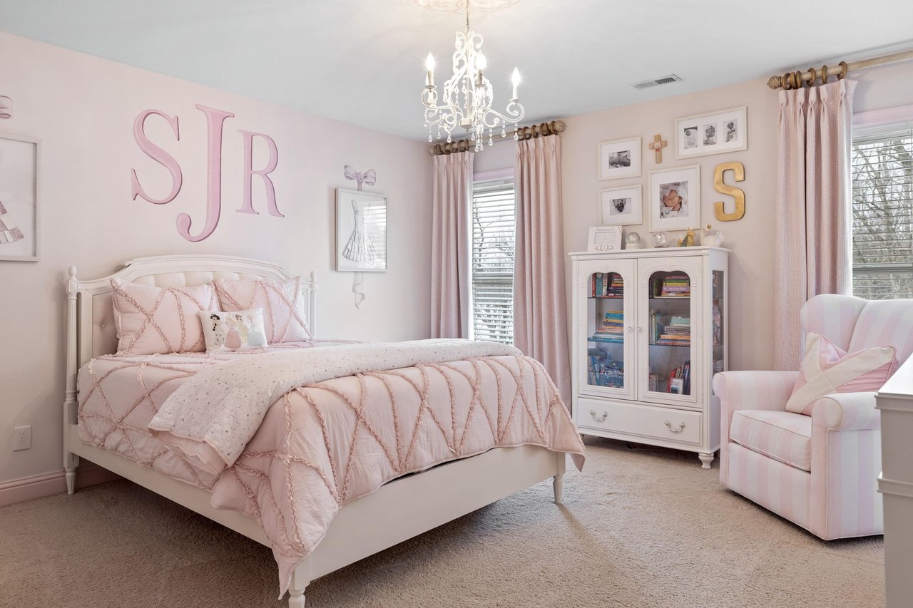 5319 Lancelot Drive