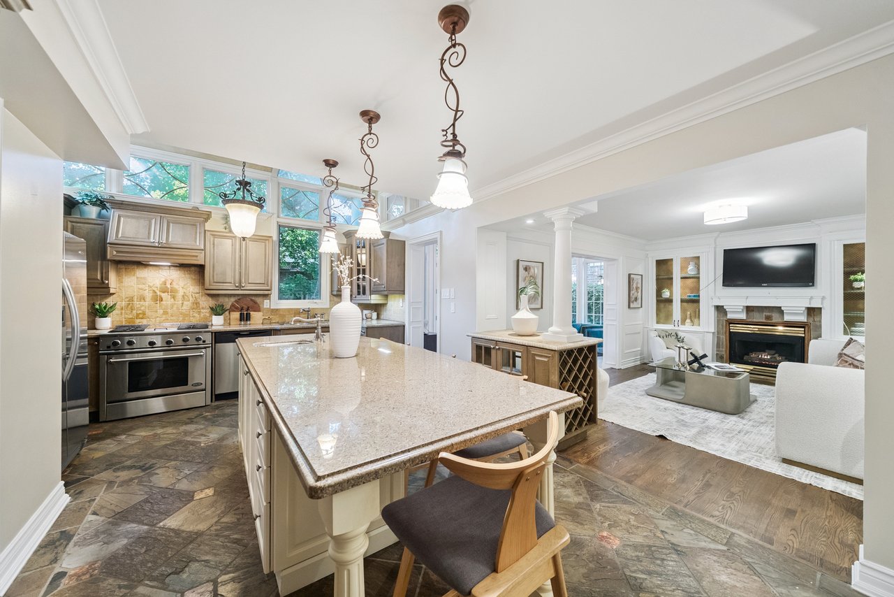 140 Reeve Dr