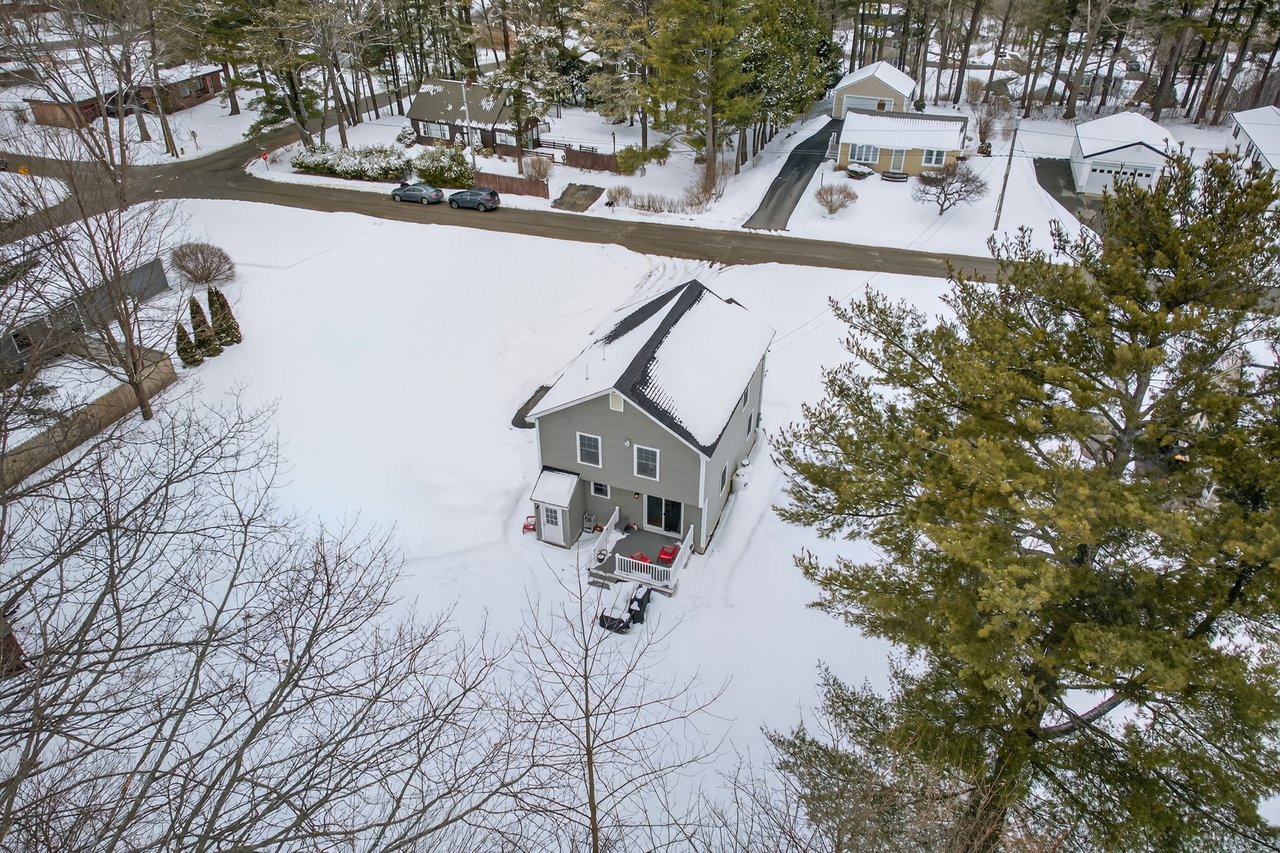 12 Robinson Rd, Scarborough