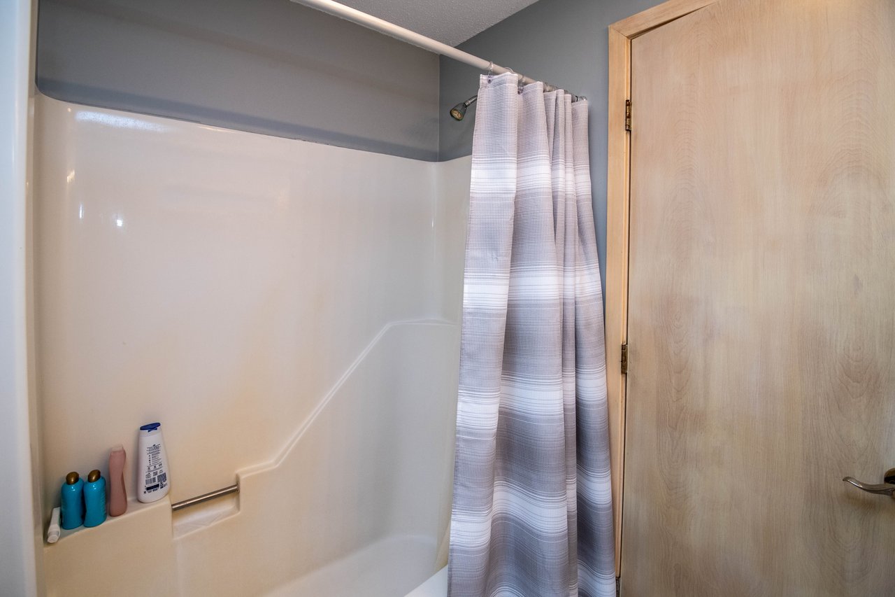 19 Snow Trak South, Unit 18