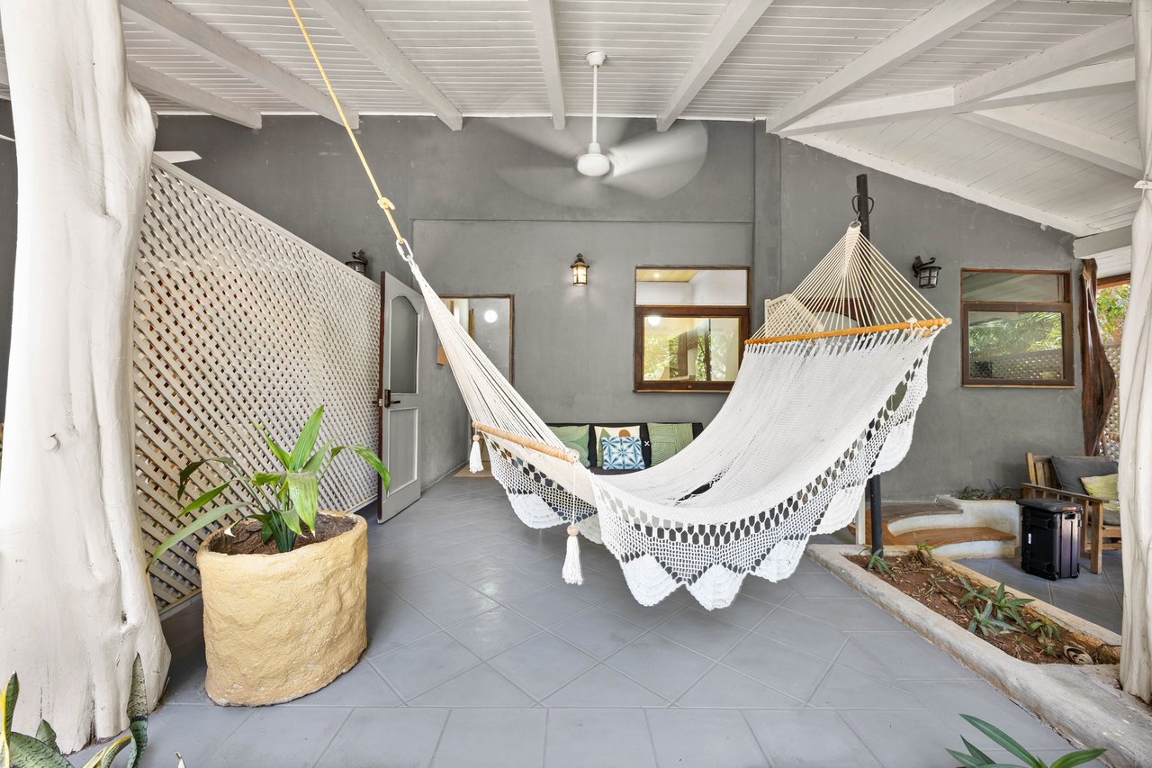 Tamarindo Boutique Hotel 175m from the Beach | Bohemian Oasis & Turnkey Income Opportunity in Costa Rica