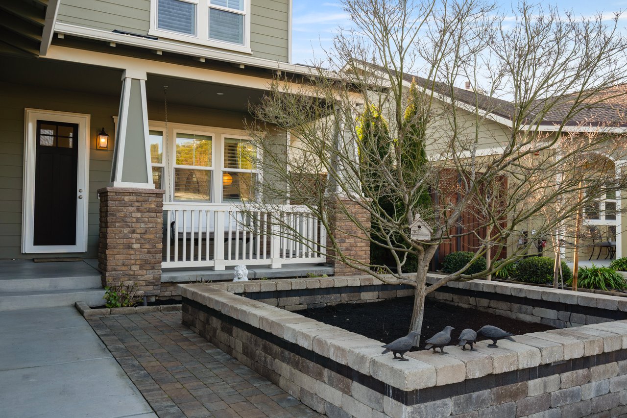 280 Pacific Heights Dr