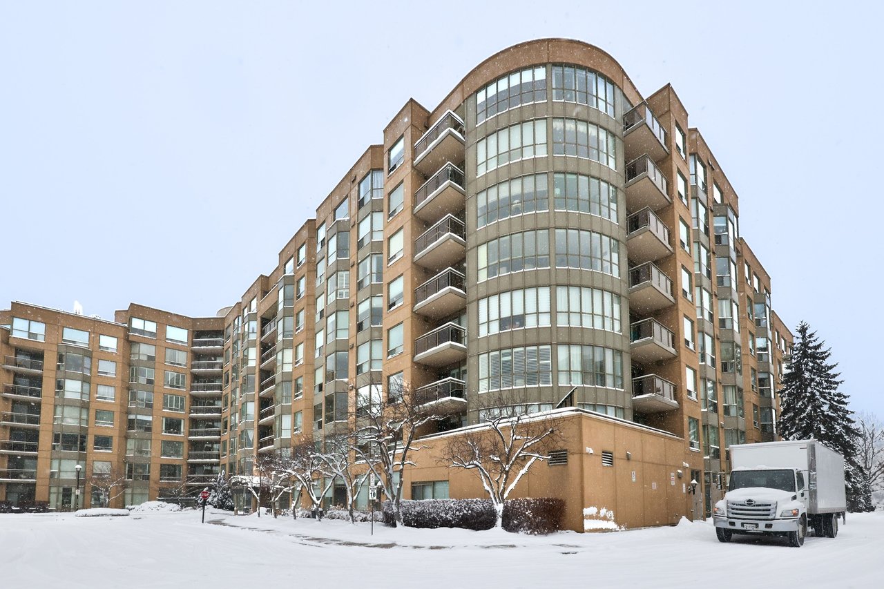 801-2511 Lakeshore Rd W, Oakville