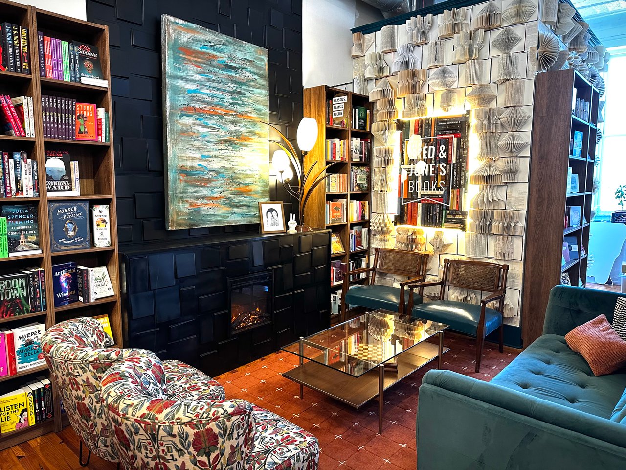 Charming Bookstores Around Lake Norman