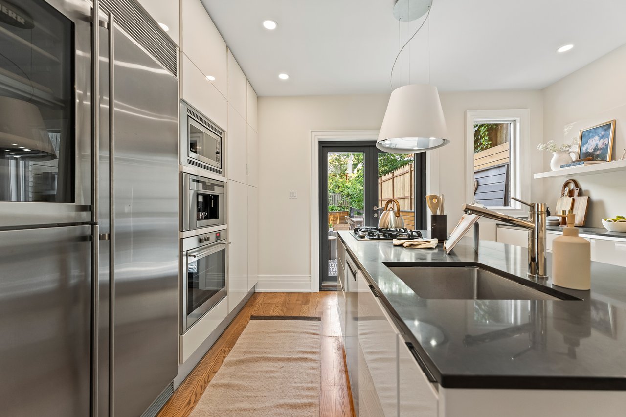 227 Waverley Rd