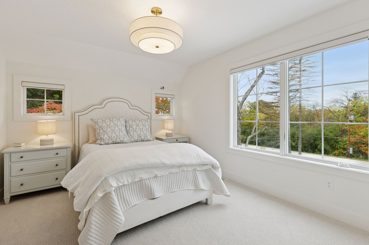 550 Orono Orchard Road S, Orono