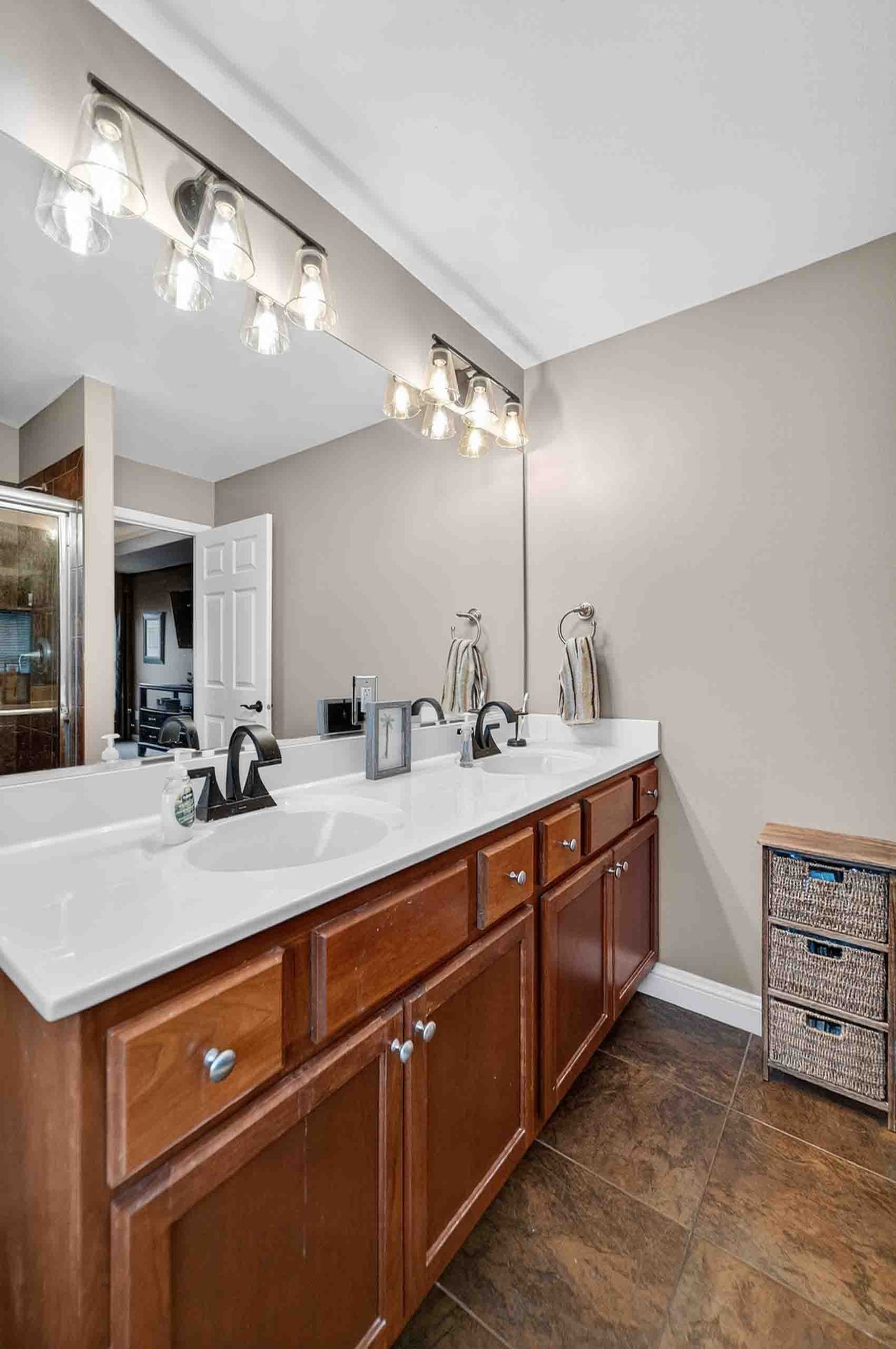772 Marlow Bay
