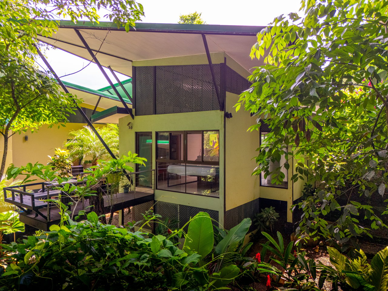 Yaba Chigui, Turnkey Riverside Eco-Resort or Private Family Compound in Ojochal