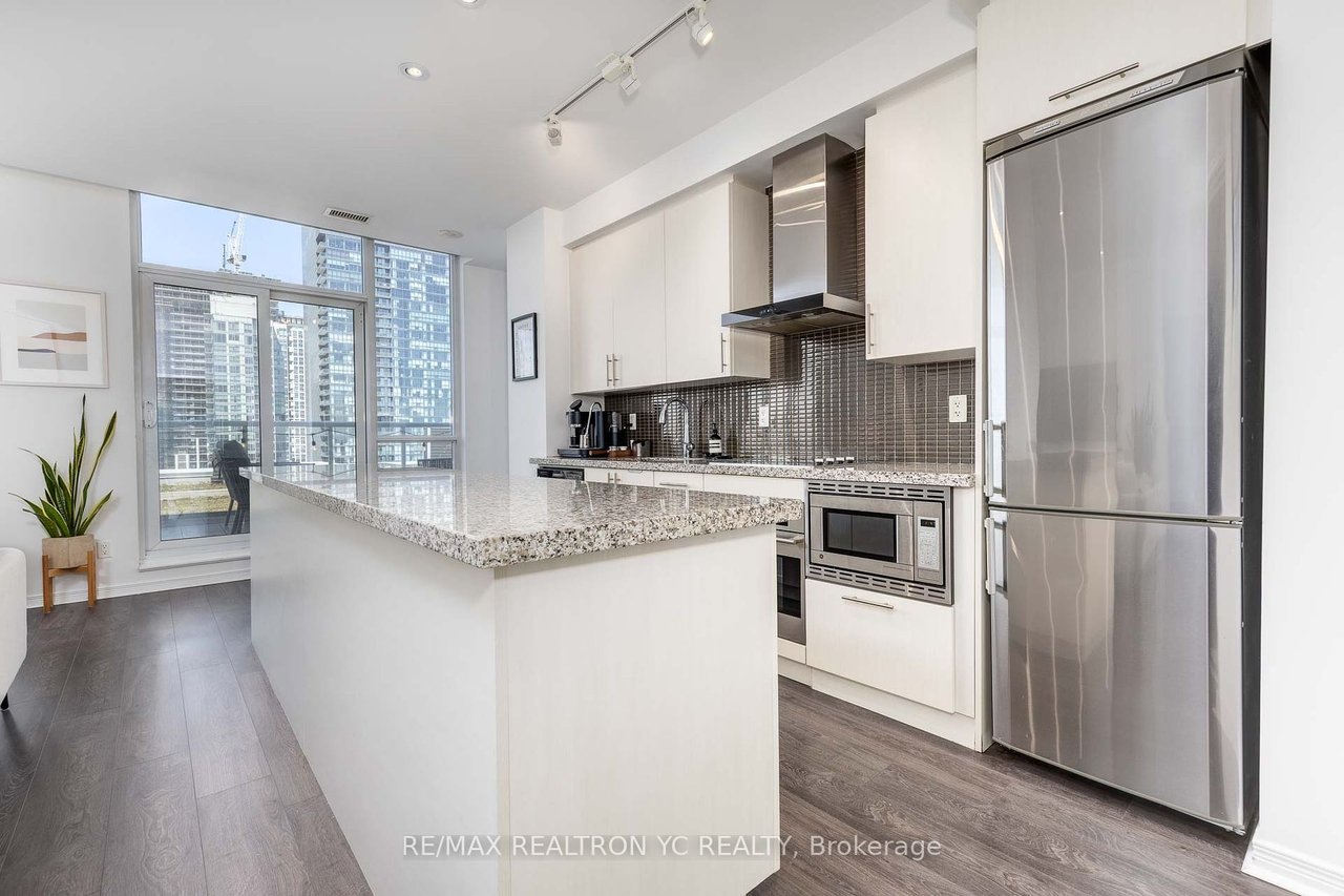 A GEM IN THE HEART OF DOWNTOWN 