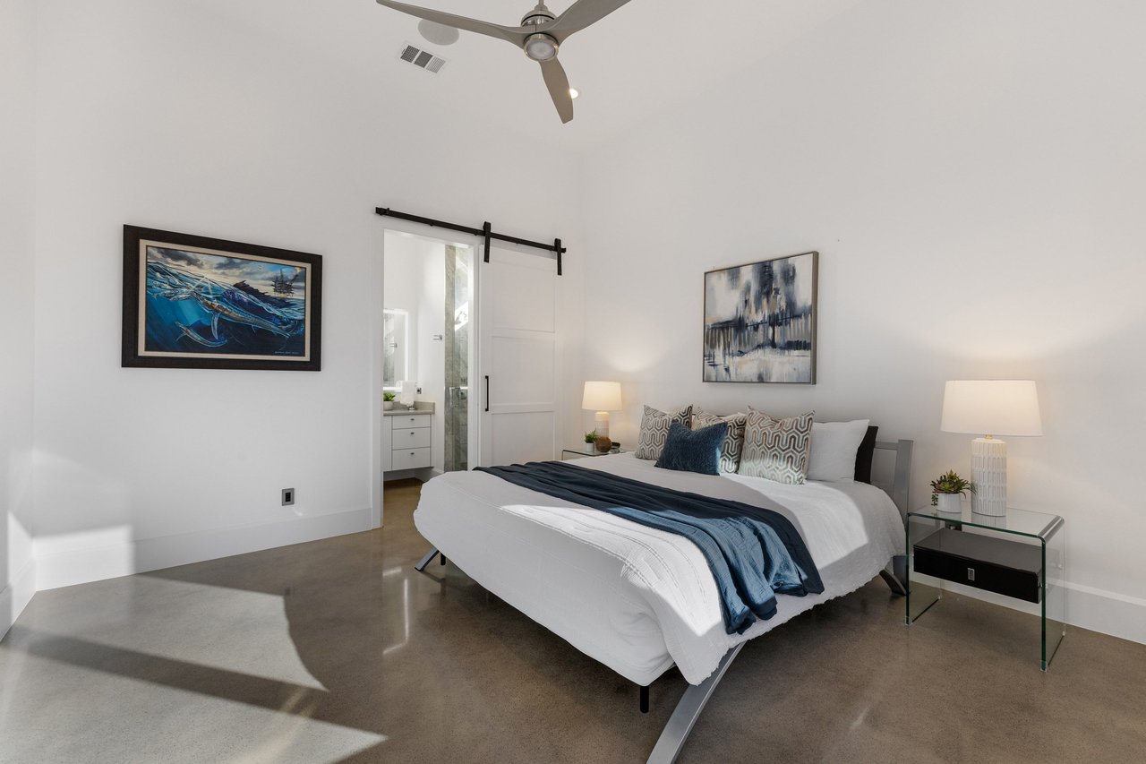 402 Lighthouse Drive