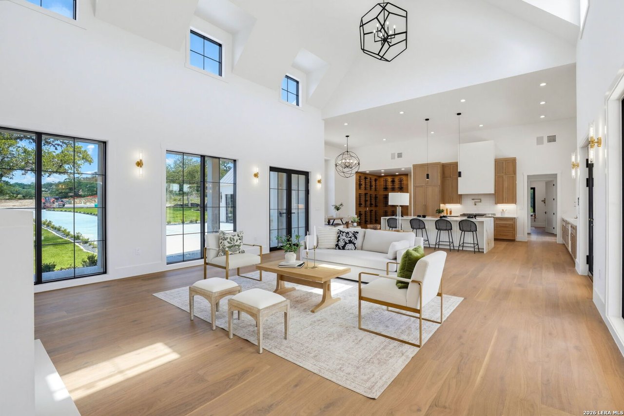 24508 Barnes Canyon
