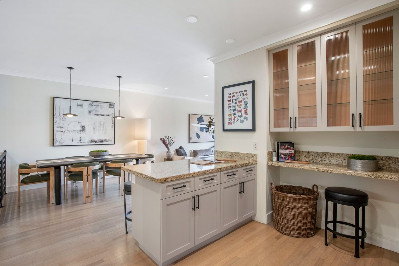 318 Duncan Street # 1