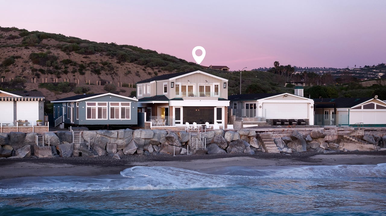 1880 N El Camino Real 23