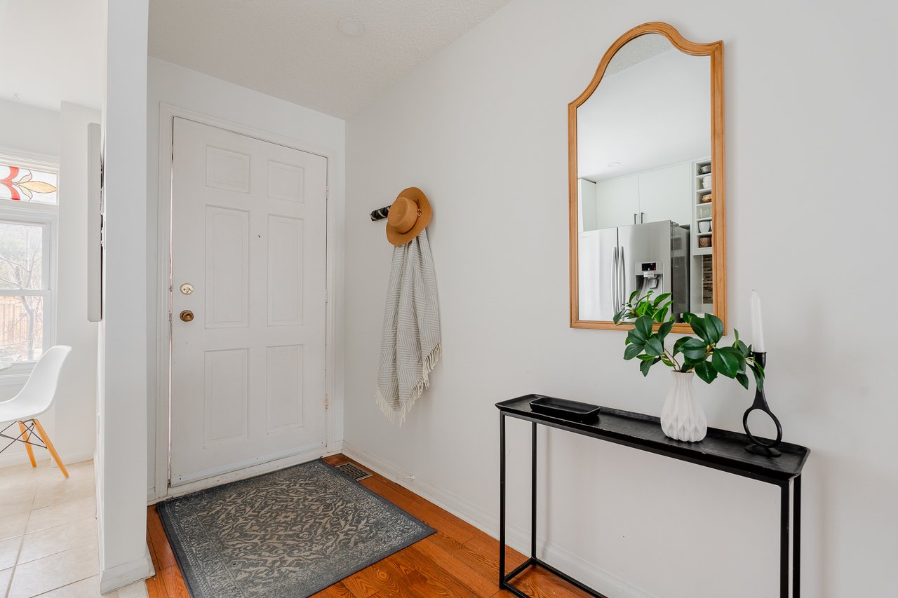 TH11-10 Buller Ave