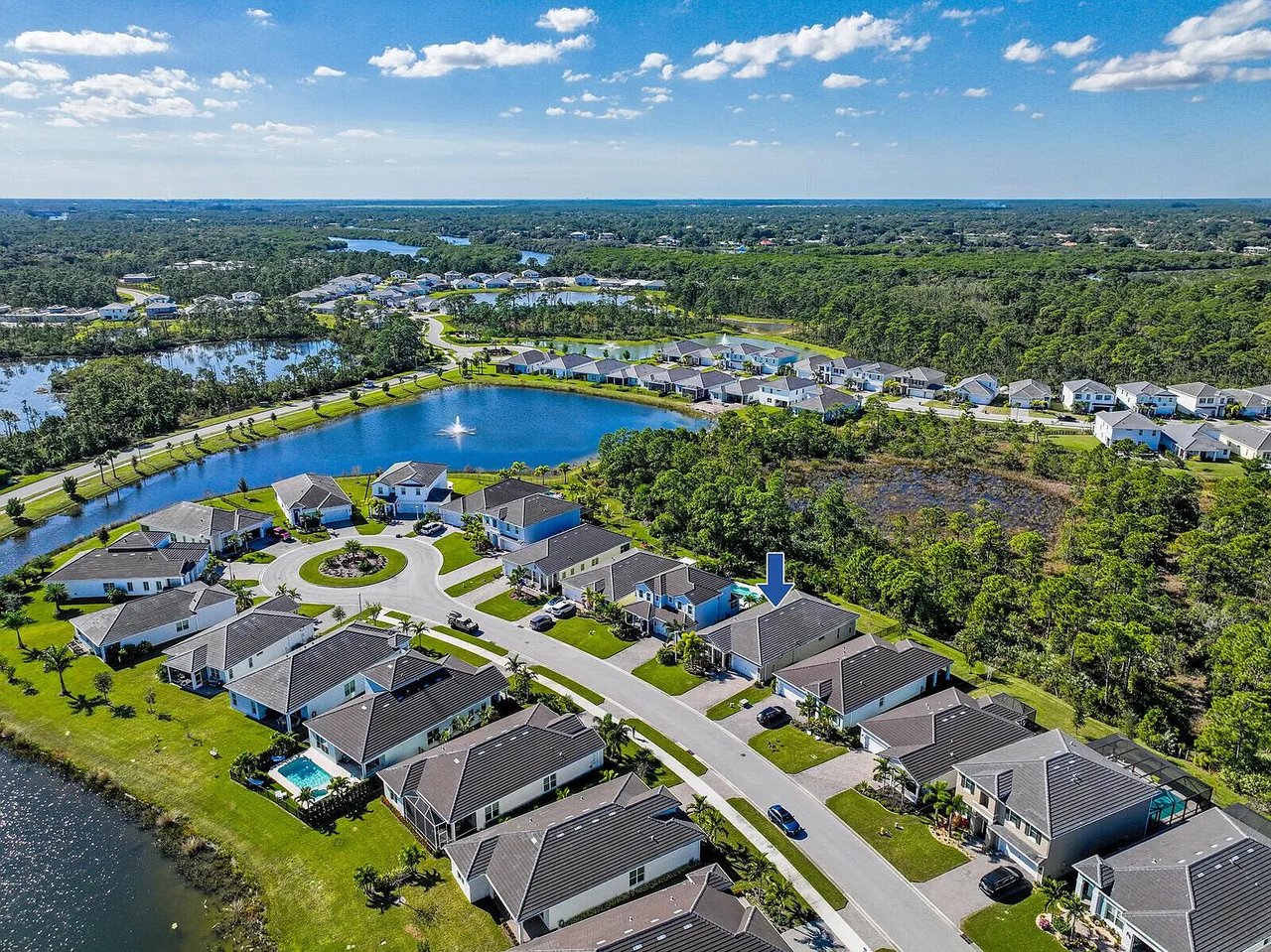 4724 SW Briarwood Ct