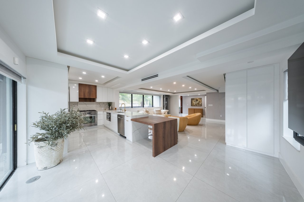 5601 N ocean