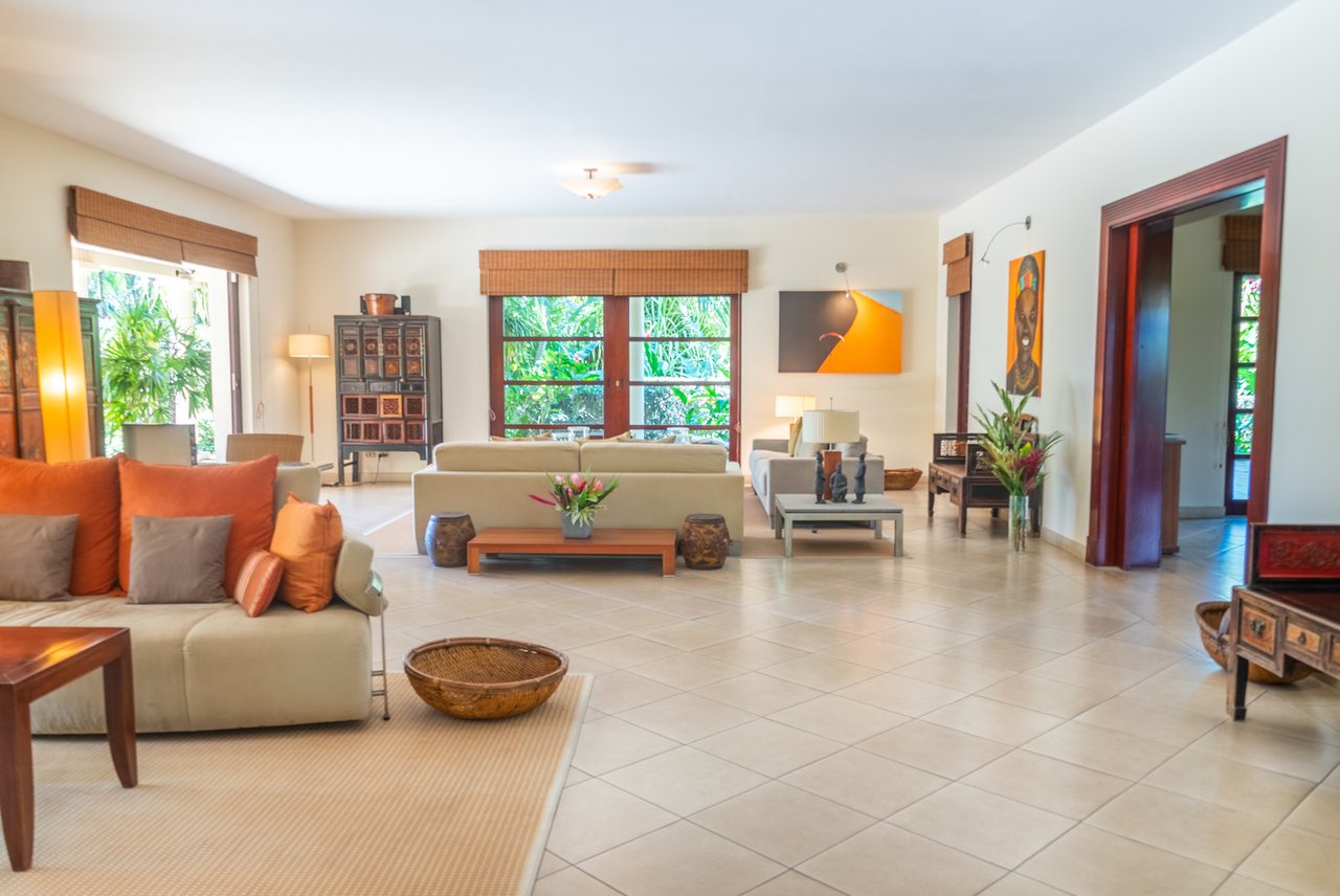 Luxury Modern House in Costa Rica