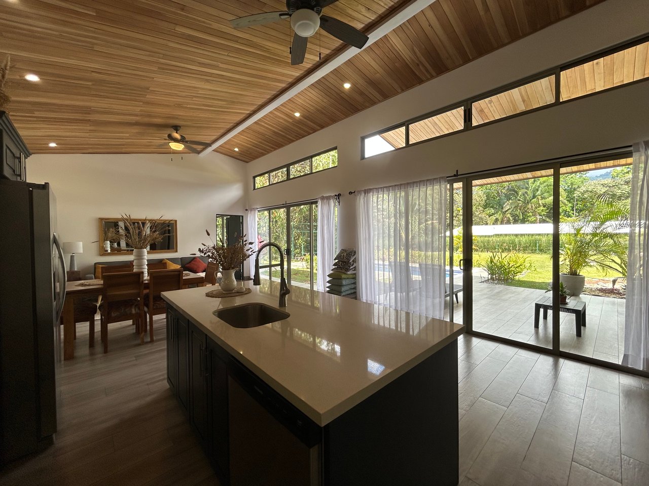 Modern Homes for Sale in Ojochal – El Tucán Paradise | Gated Community Costa Rica