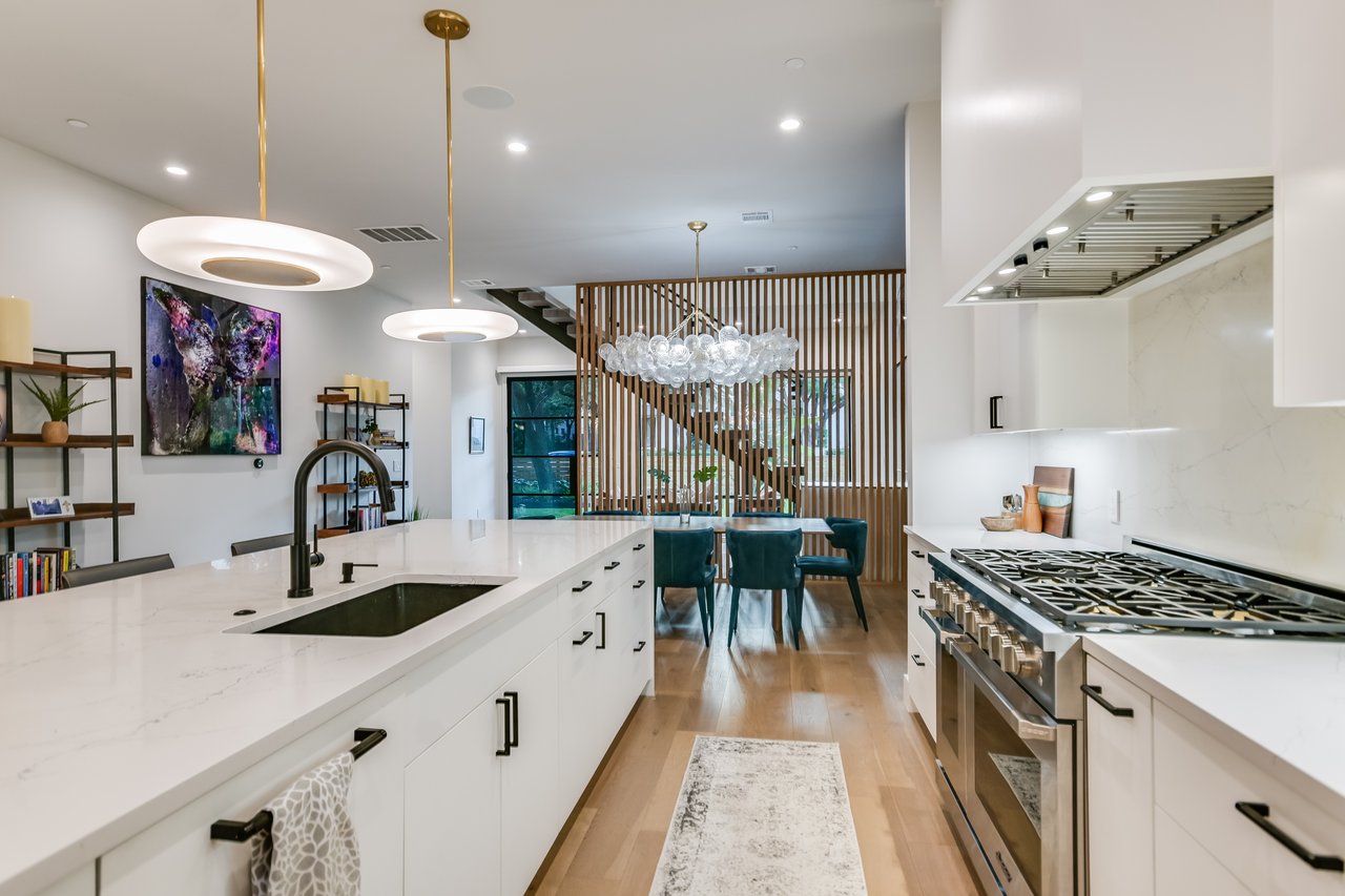 Modern on Ridgewood