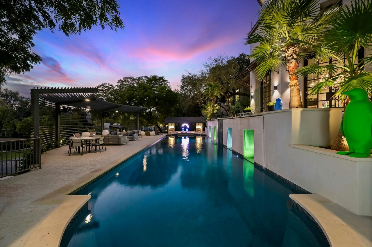 4705 & 4709 Island CV