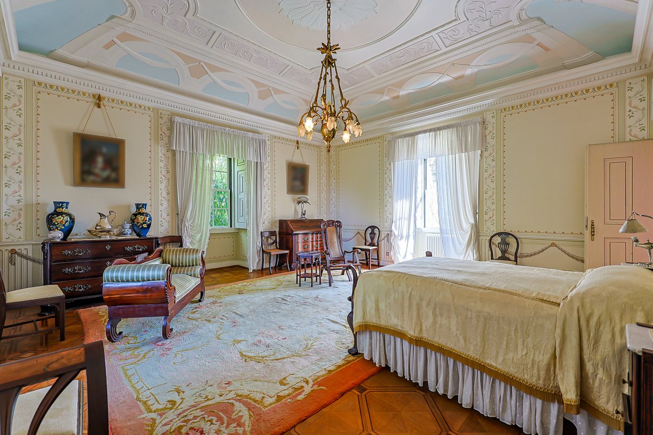 Magnificent 17th-Century Palace with  76,400 m² Estate Near Coimbra