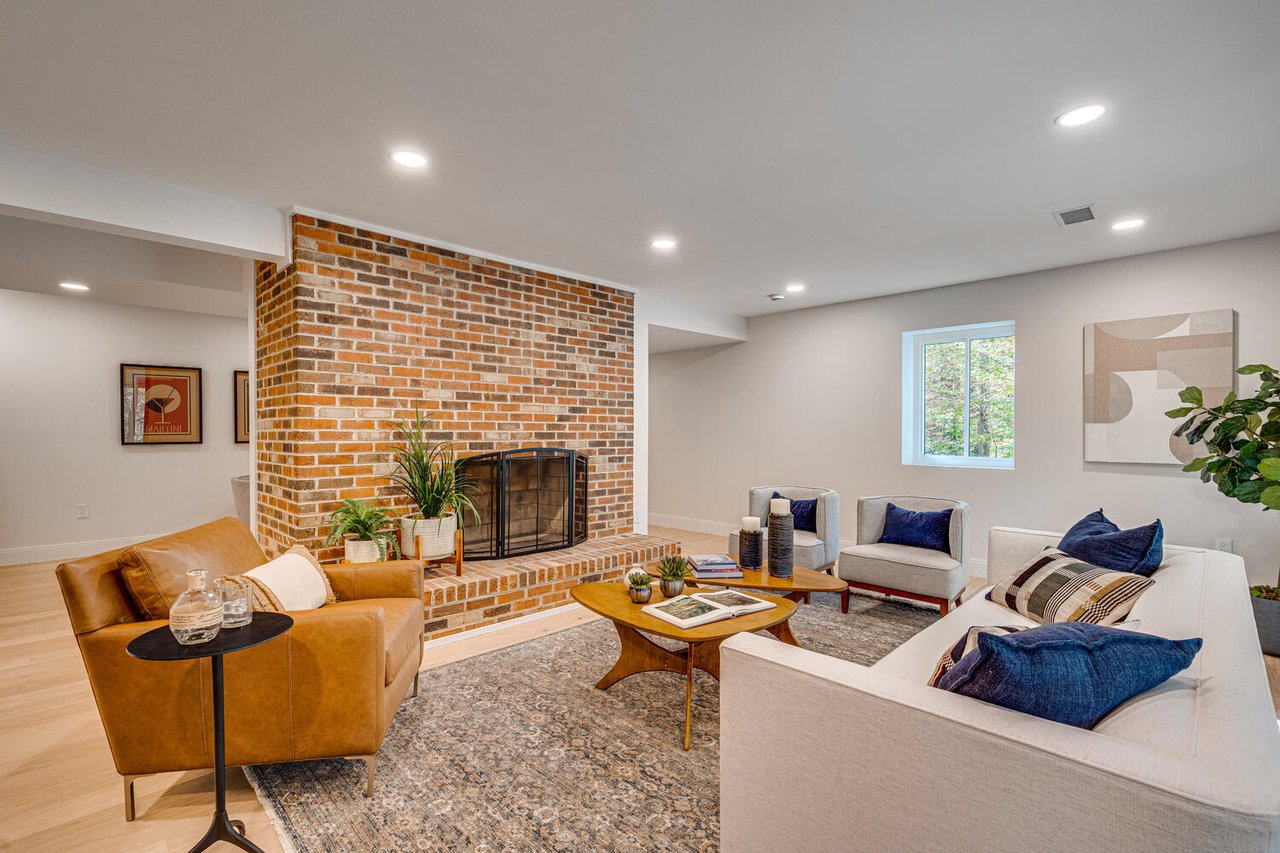 5 Acre Private Exclusive in Great Falls