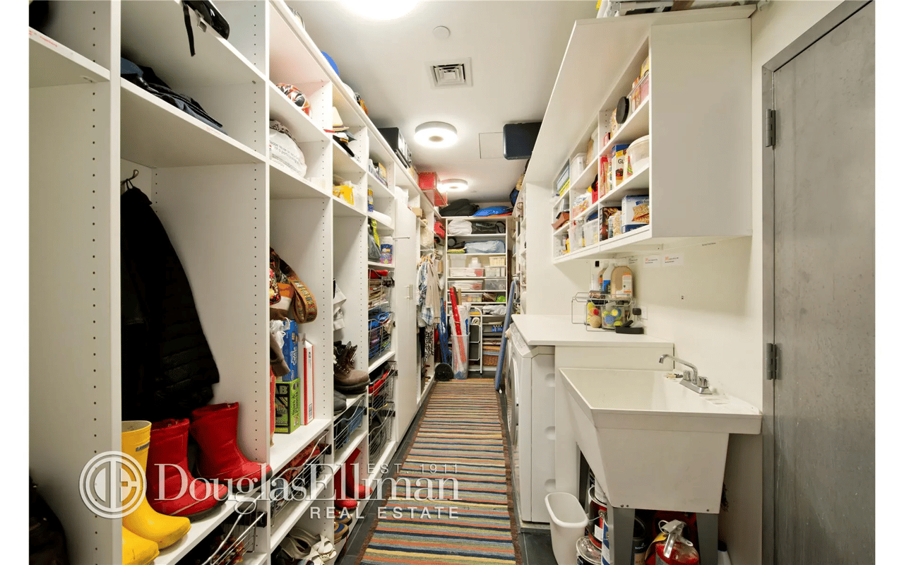 17 West 17th Street #10