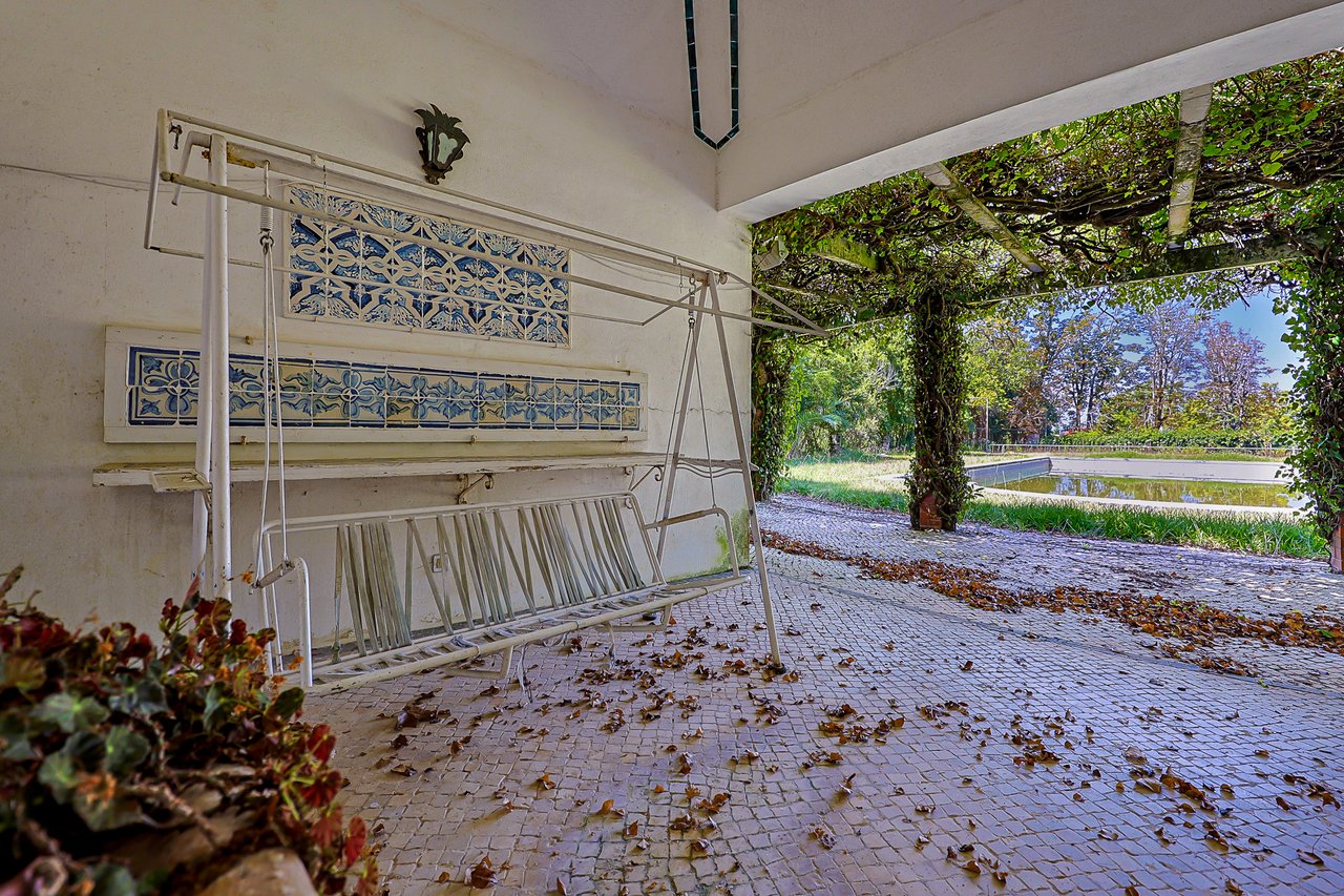 Magnificent 17th-Century Palace with  76,400 m² Estate Near Coimbra