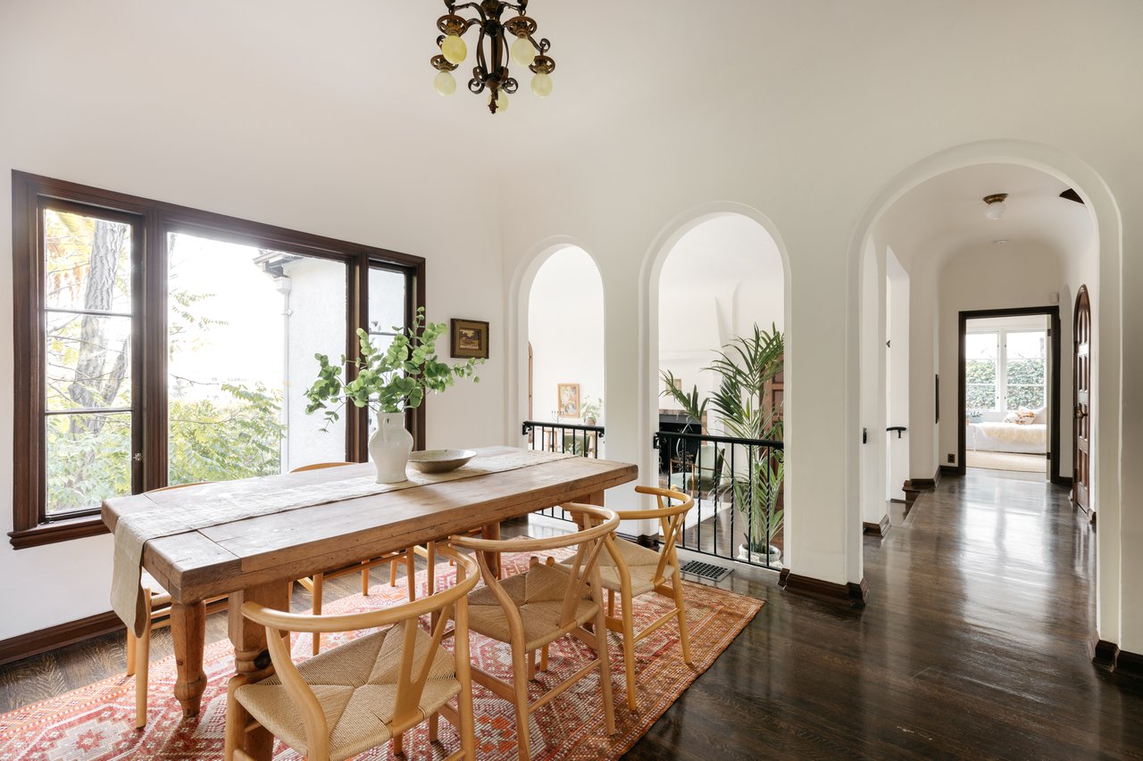 6620 Whitley Ter, Hollywood Hills