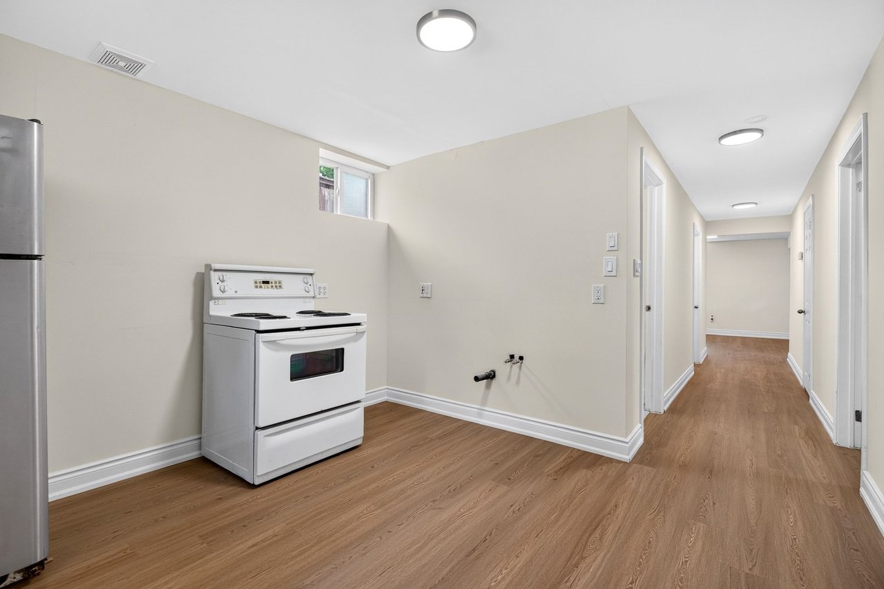 Downtown Burlington Bungalow
