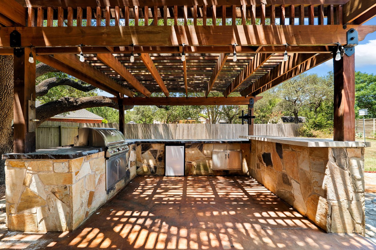 1801 Shooting Star Cove