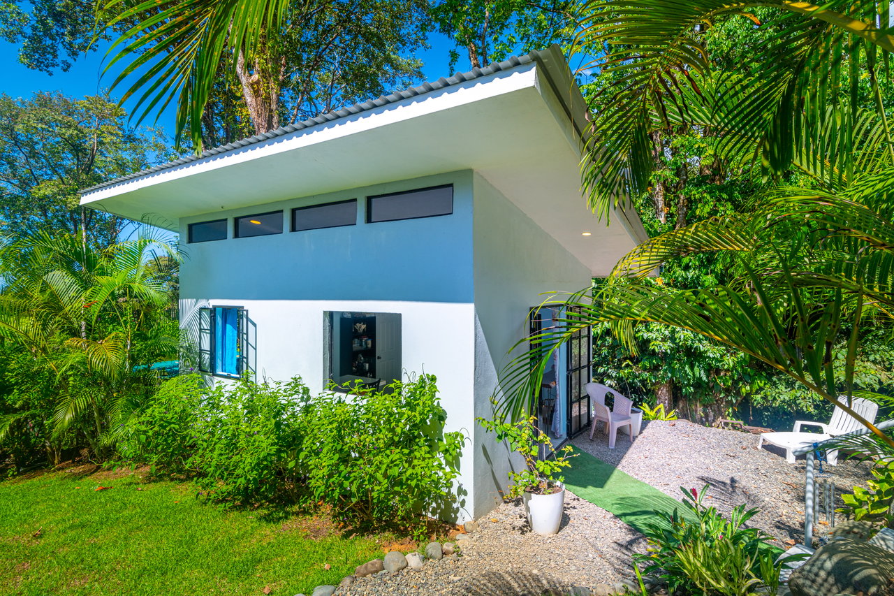 Casa by the Sea, Uvita Home and Casita