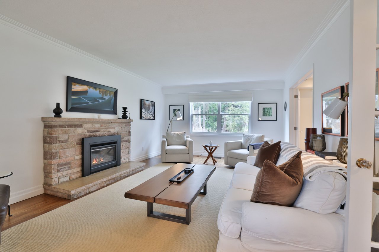 1268 Hillhurst Road, Oakville