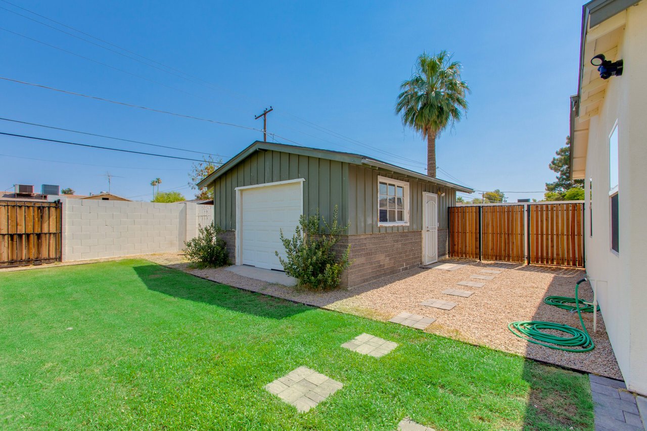 2438 E Indianola Ave.