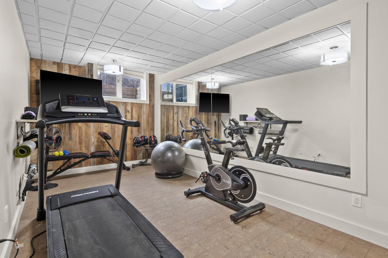 19 Bearspaw Summit Rise