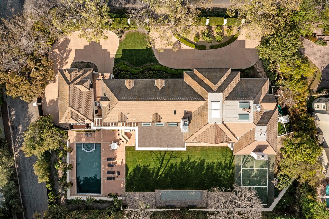 3901 Longridge Ave, Sherman Oaks