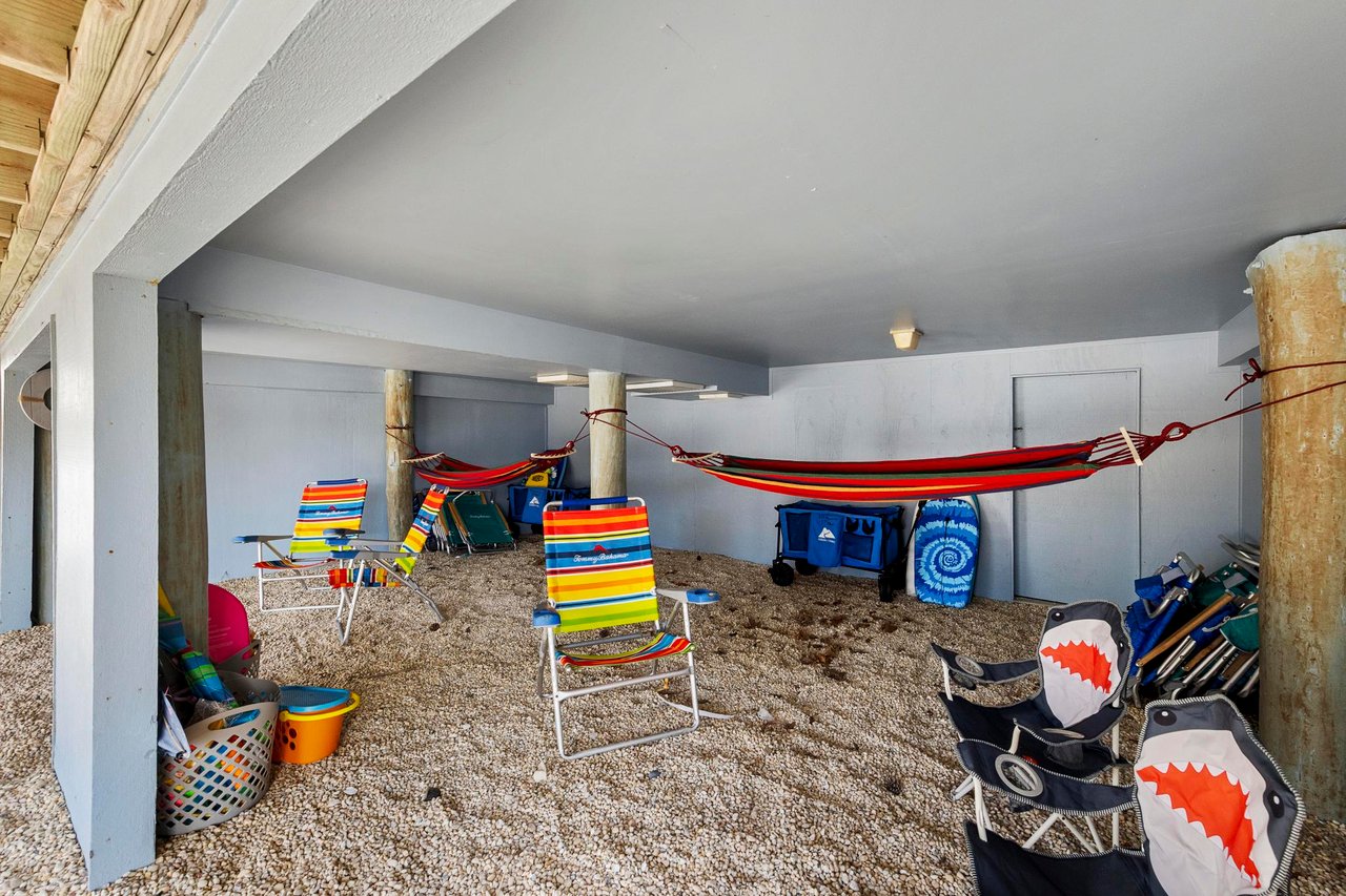 229 Merivale Ave. (1st and 2nd floor), Beach Haven