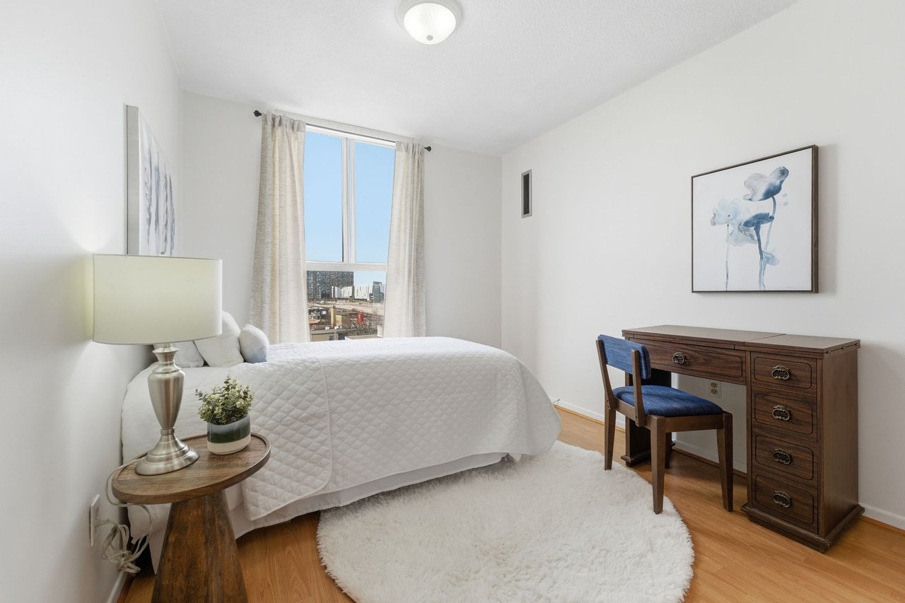 3170 Kirwin Ave 1010