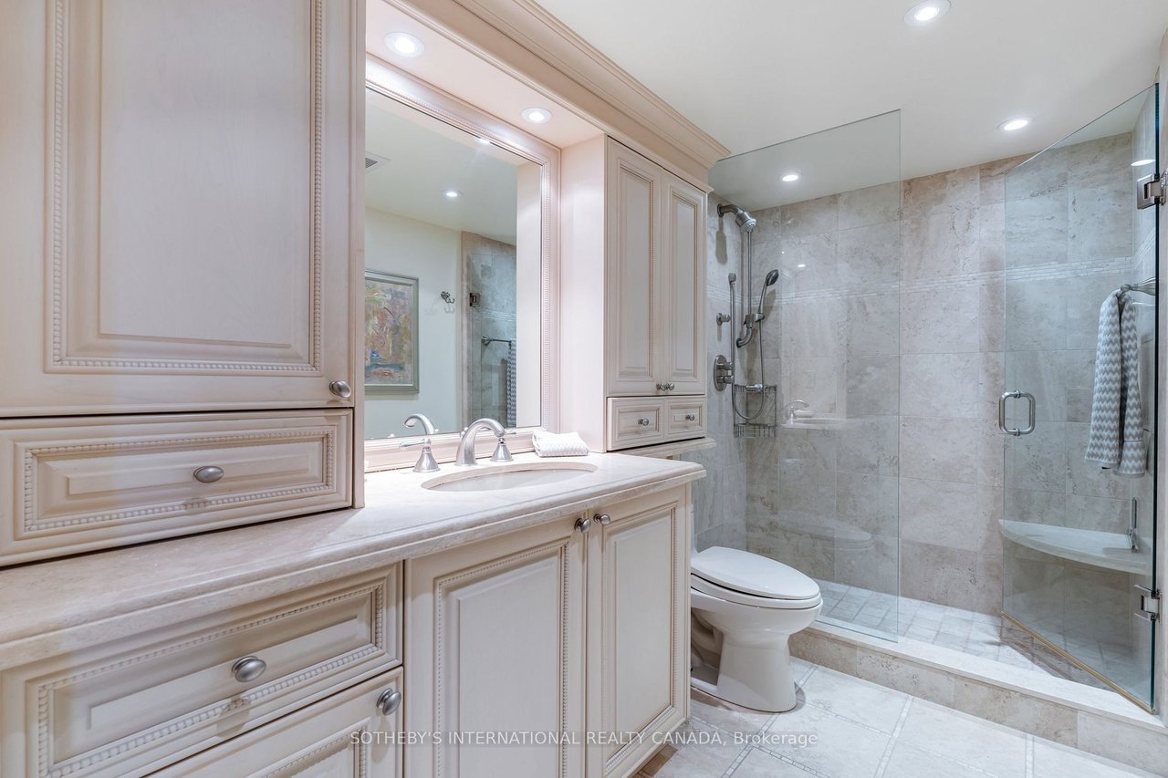 LUXURY SPACE BY RAMSDEN PARK 