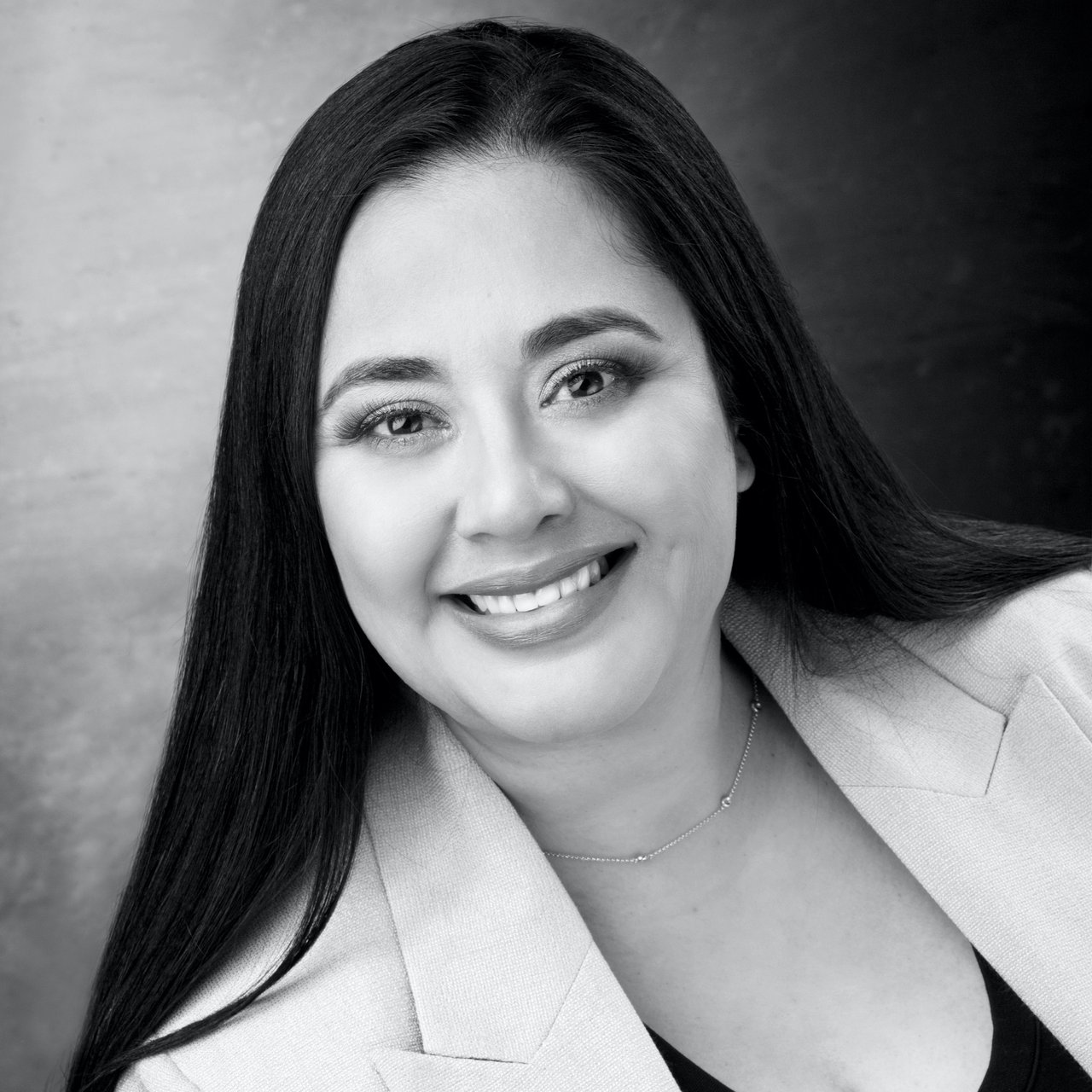 Leslie Benavides