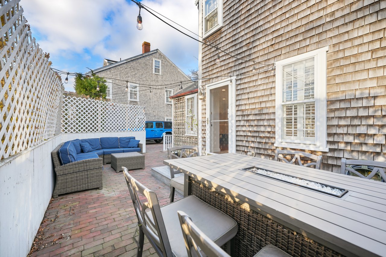 45 Pleasant St, Nantucket